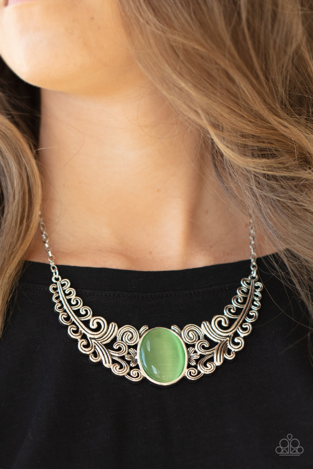 Paparazzi Necklaces - Paparazzi Fashion Finale Green Gem Necklace 