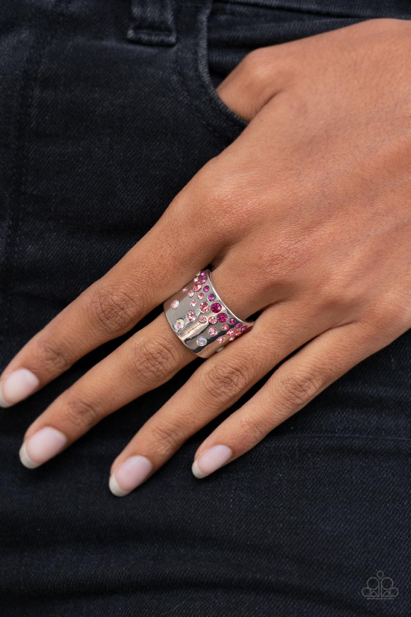 Sparkle showdown clearance pink ring paparazzi