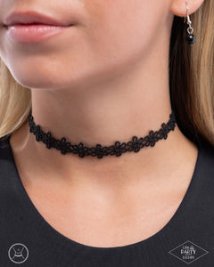 **BLACK DIAMOND PRE-ORDER** Daisy Love - Black Choker Necklace - Paparazzi Accessories