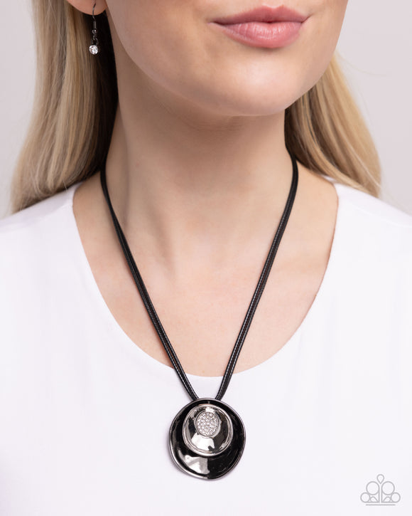 Duchess Disc - Black Necklace - Paparazzi Accessories