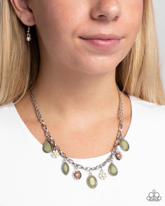 Fancy Finish - Green Necklace - Paparazzi Accessories