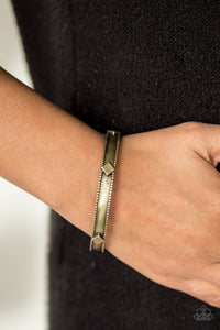 coyote-country-brass-bracelet-paparazzi-accessories