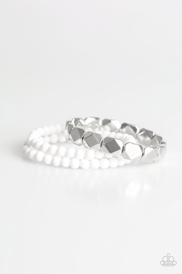 Fiesta flavor white paparazzi hot sale