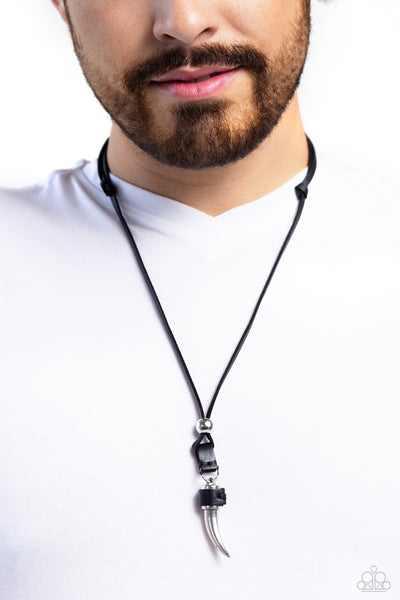 Show Your Claws Black Necklace Paparazzi Accessories Bedazzle Me Pretty Mobile Fashion Boutique